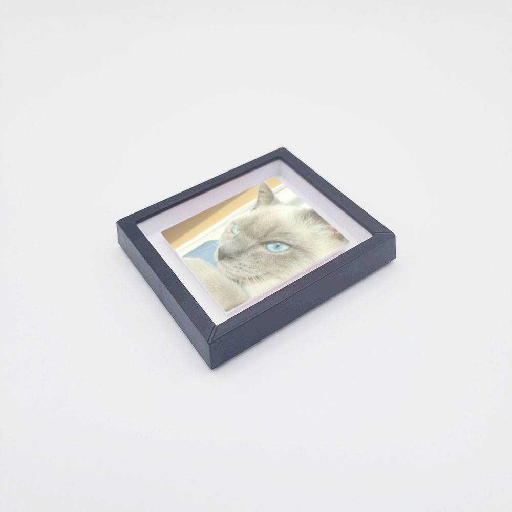 マグネットフレーム