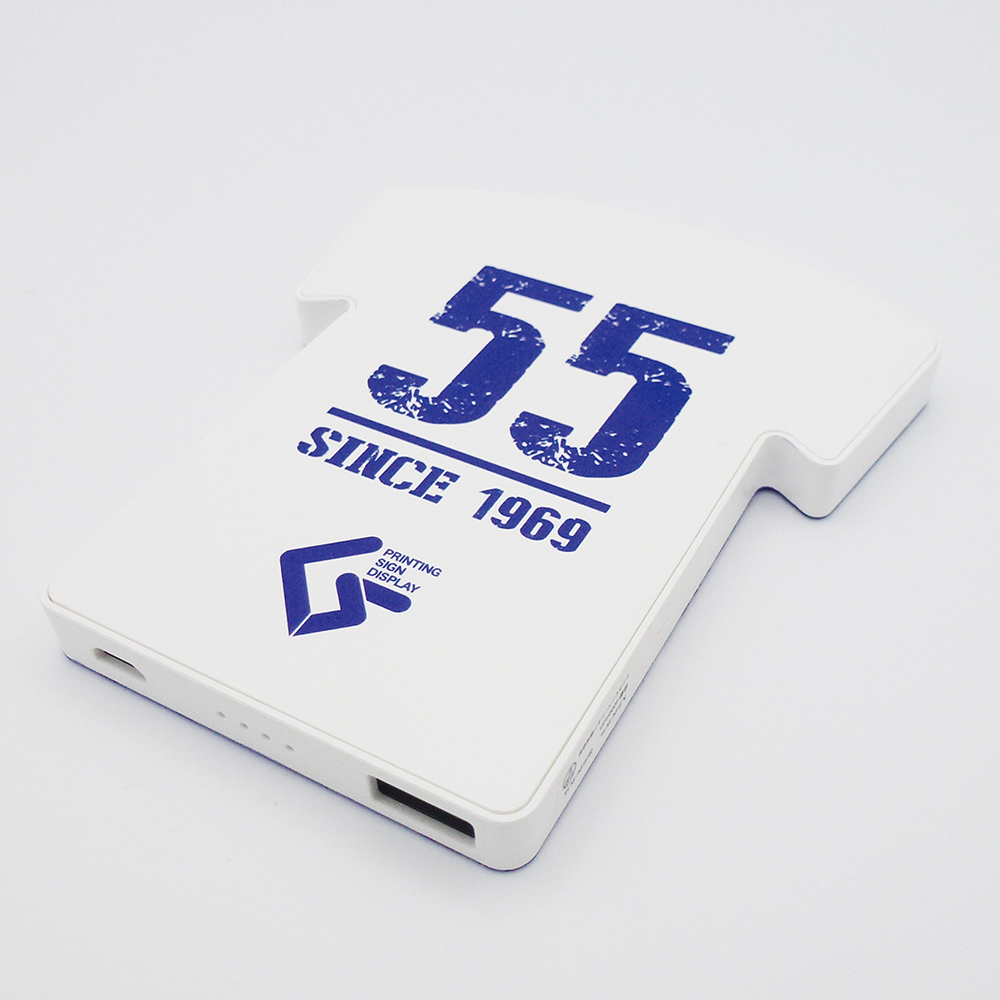 モバイルバッテリー/ユニフォーム型