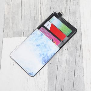 三段パスケース